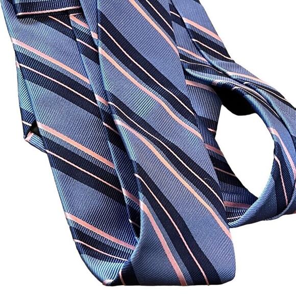 Jos A Bank Joseph Traveler Stain Resistant Mens 100% Silk Necktie Blue Tie - Picture 7 of 16